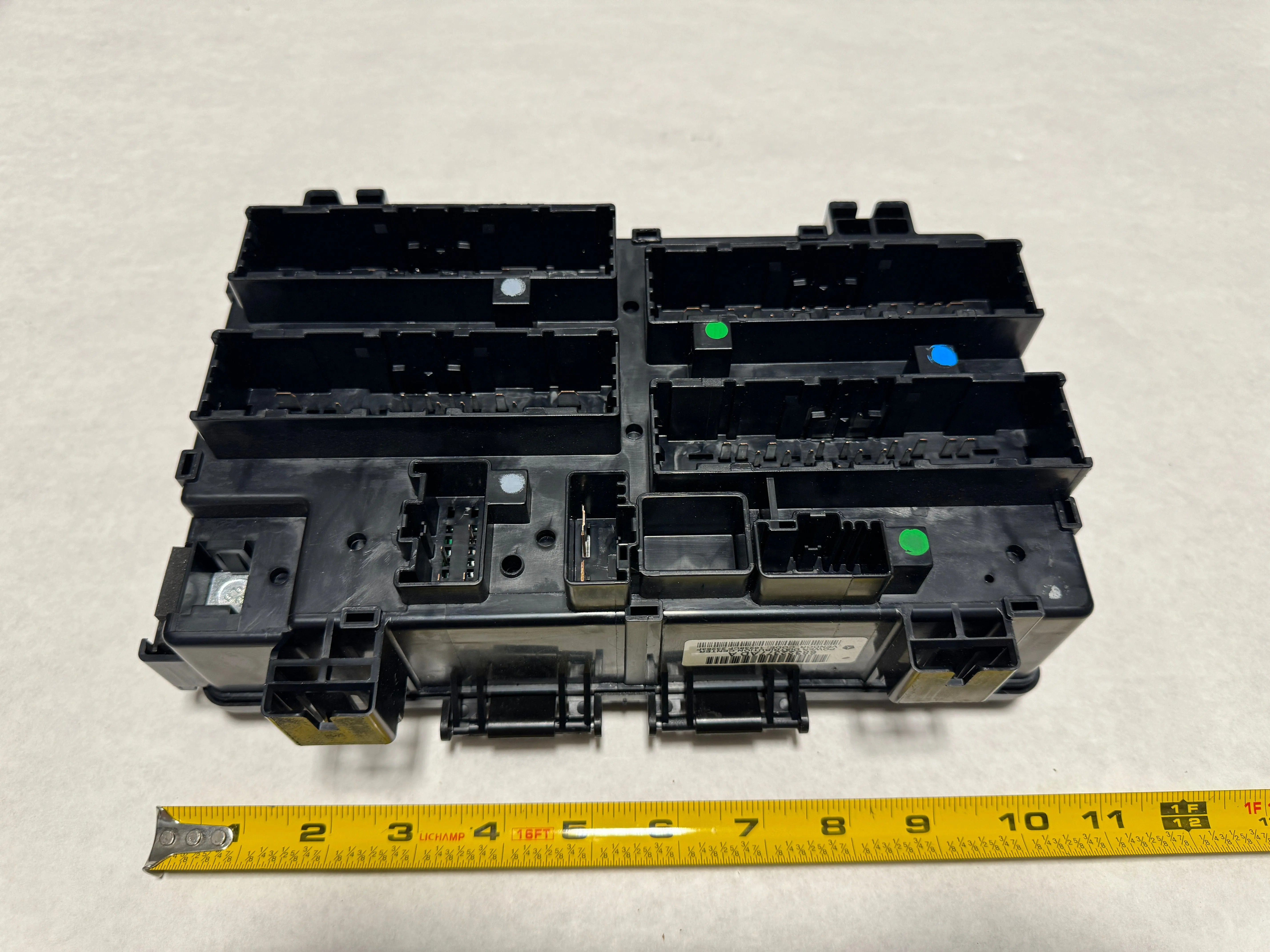 2016-2018 Ram 2500 3500 6.7 Diesel Under Hood Fuse Box IPDC OEM