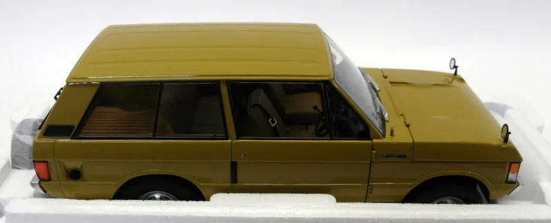 Almost Real 1/18 Scale Diecast 810103 Land Rover Range Rover 1970 Bahama Gold