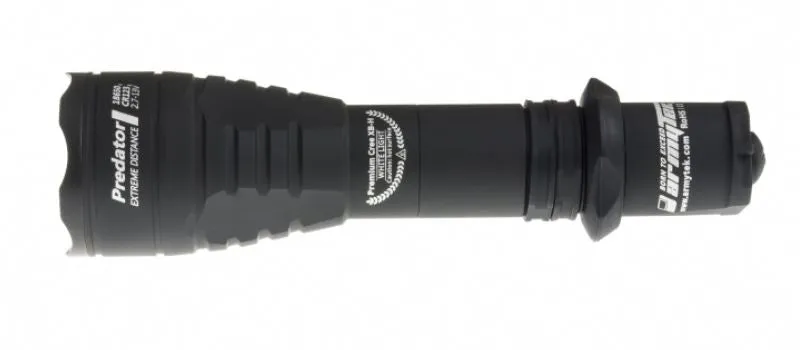 Armytek Predator v3 930 Lumen 1x 18650 CREE XP-L HI (Warm) LED Flashlight