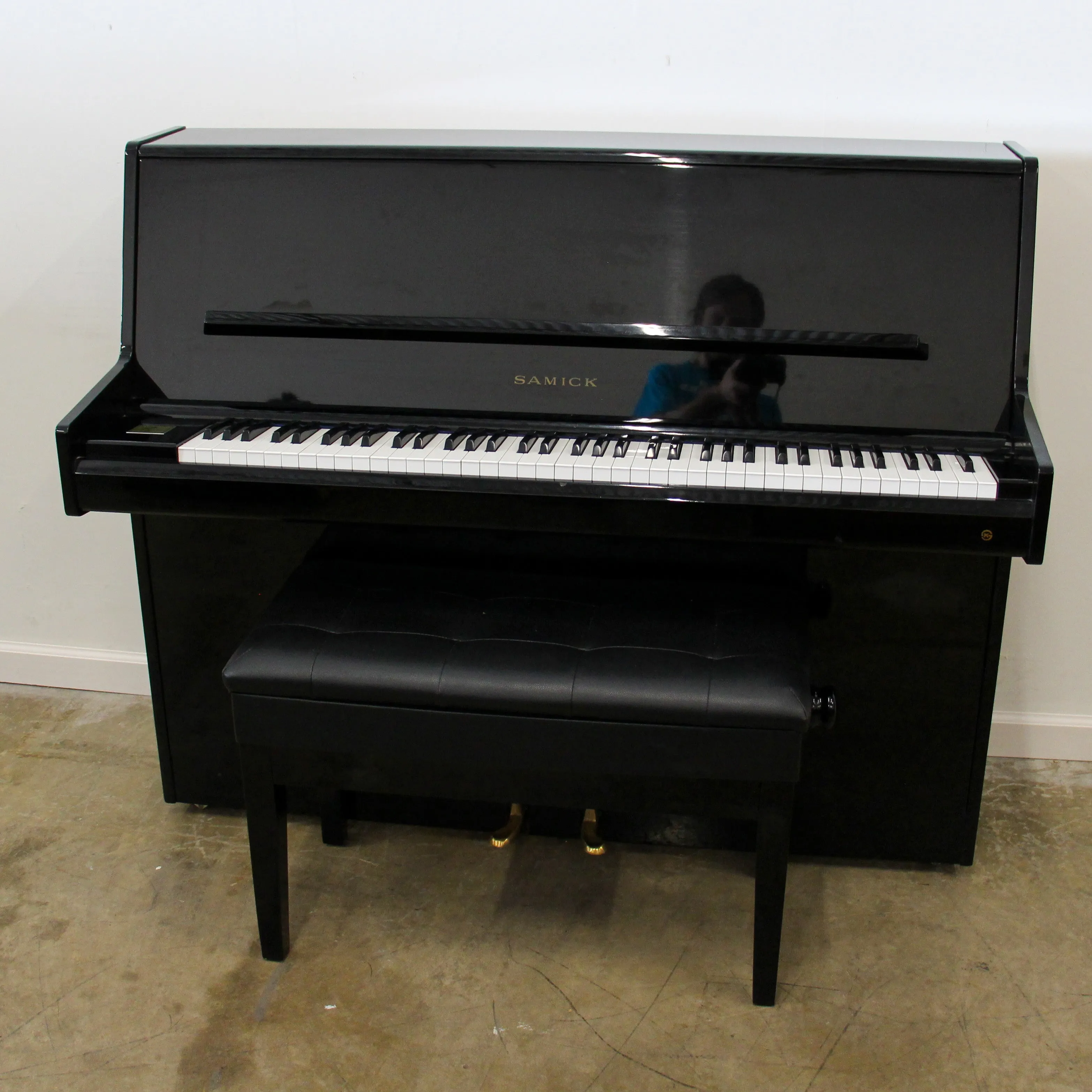 Samick Polished Ebony Continental Console Piano | SN: HGL02208 | Used